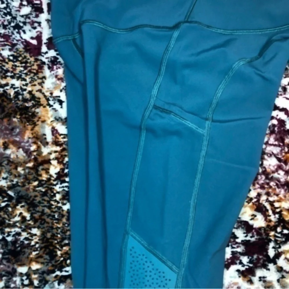 NWOT | lululemon | Blue Leggings